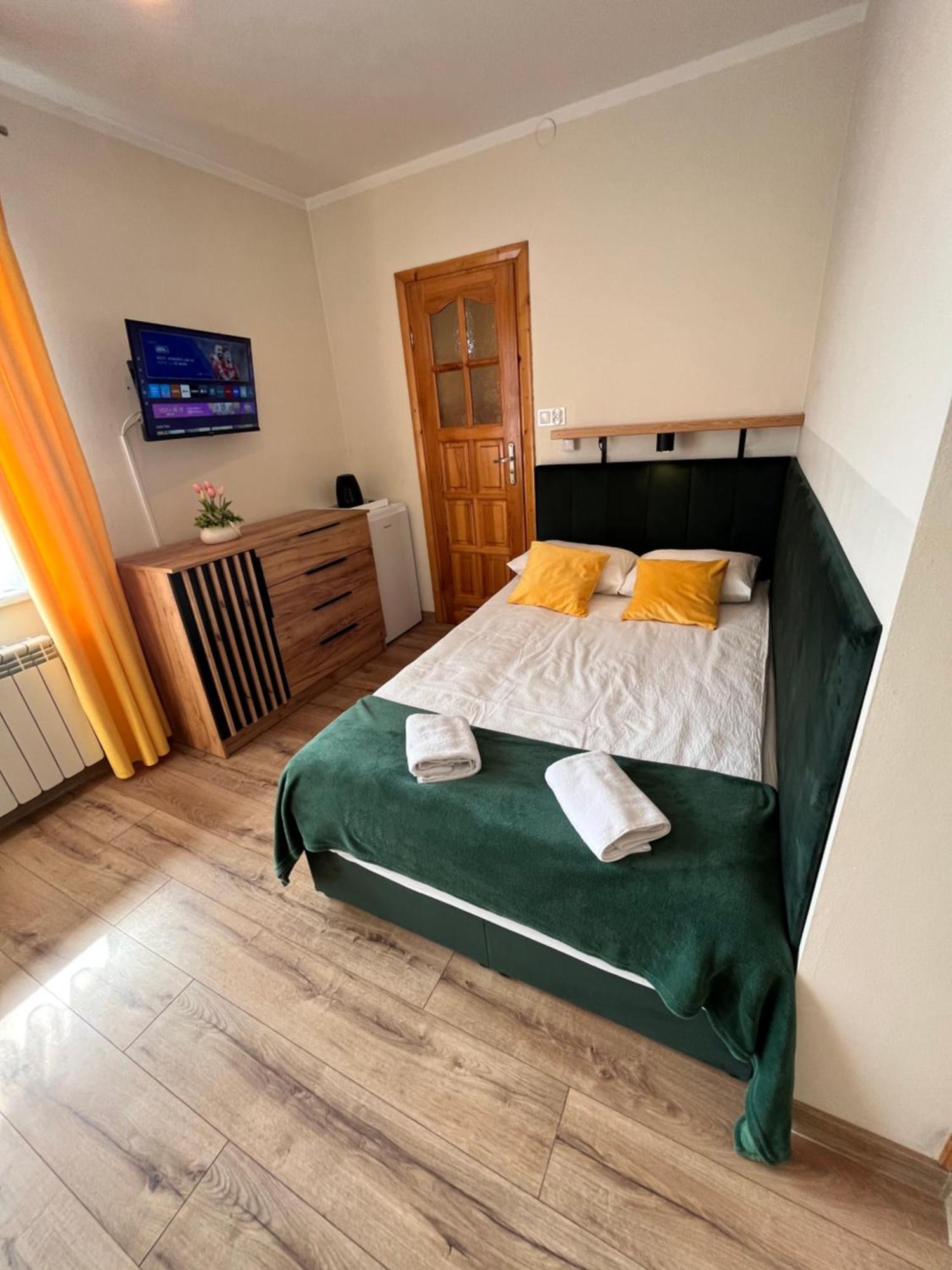 Widokowy Apartament - Pokoje Goscinne Banska Wyzna Εξωτερικό φωτογραφία